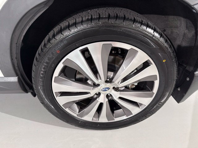 Used 2021 Subaru Ascent Limited w/ Technology Package AWD/4WD image 7