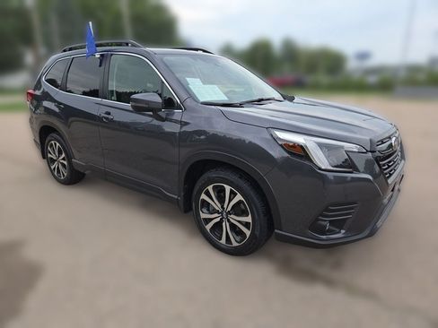 Used 2024 Subaru Forester Limited w/ POP Package 3 AWD/4WD image 16