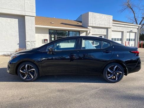 New 2025 Nissan Versa SR image 2