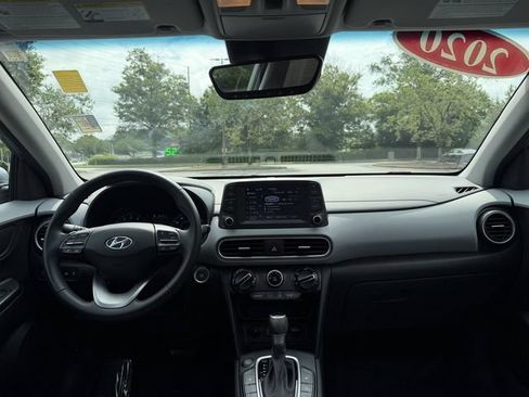 Used 2020 Hyundai Kona SEL Plus FWD image 35