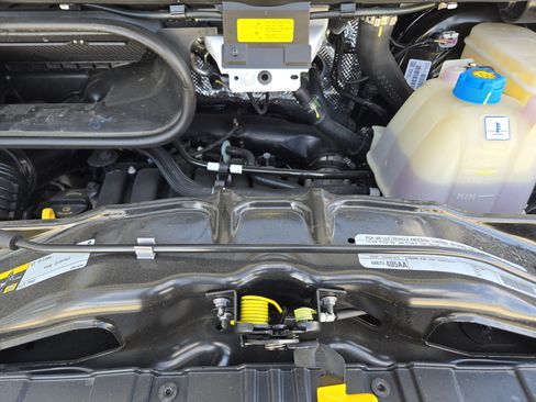 New 2026 RAM ProMaster 2500 w/ Convenience Group FWD image 19