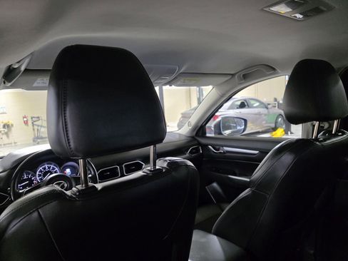 Used 2021 MAZDA CX-5 Touring image 16