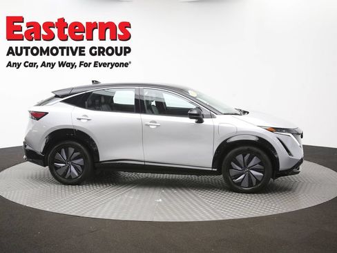 Used 2023 Nissan Ariya FWD image 44