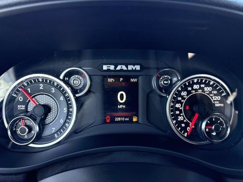 Used 2024 RAM 2500 Big Horn w/ Bed Utility Group image 29