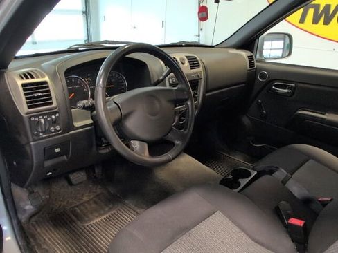 Used 2010 Chevrolet Colorado W/T AWD/4WD image 10