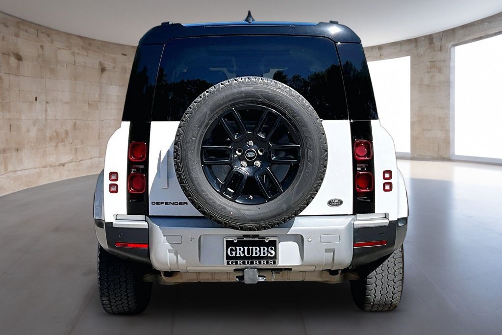Used 2021 Land Rover Defender 110 S AWD/4WD image 5