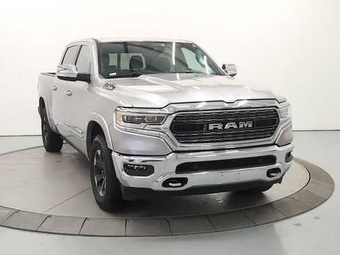 Used 2022 RAM 1500 Limited AWD/4WD image 3