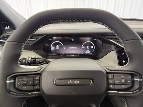 New 2026 Jeep Cherokee Limited image 6