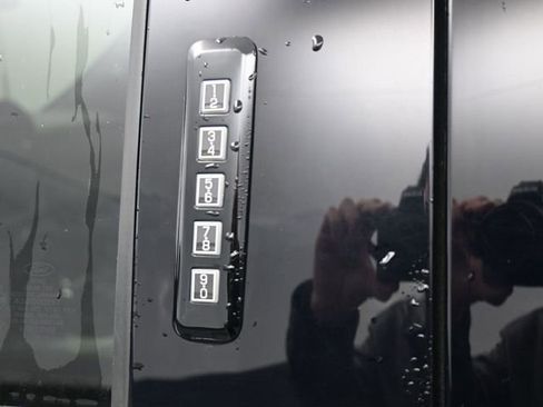 Used 2022 Ford F150 XLT w/ Equipment Group 302A High image 31