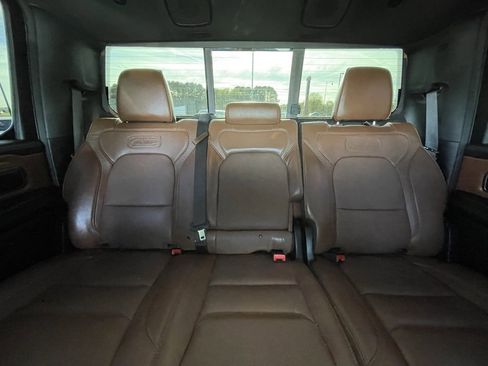 Used 2022 RAM 1500 Limited w/ Bed Utility Group image 29