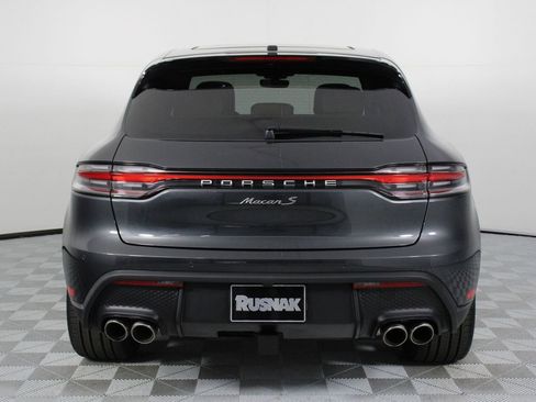 Certified 2025 Porsche Macan S image 6
