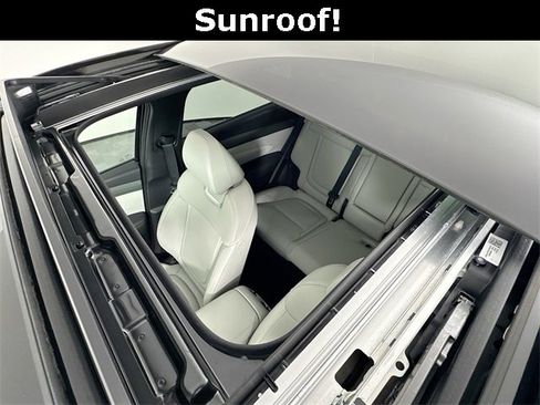 New 2025 Hyundai Tucson Limited image 42