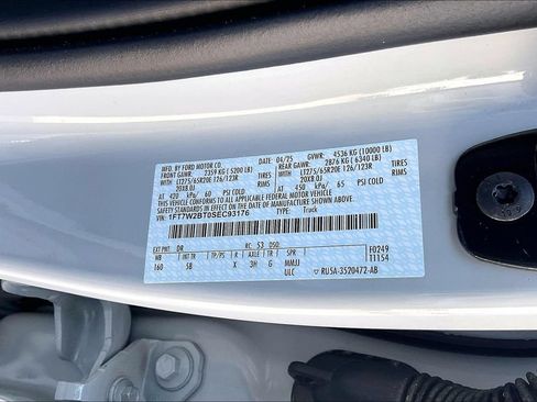 Certified 2025 Ford F250 Lariat w/ Lariat Ultimate Package AWD/4WD image 36