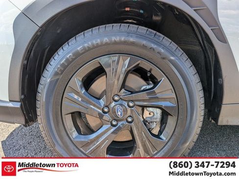 Used 2024 Subaru Crosstrek 2.0i AWD/4WD image 9