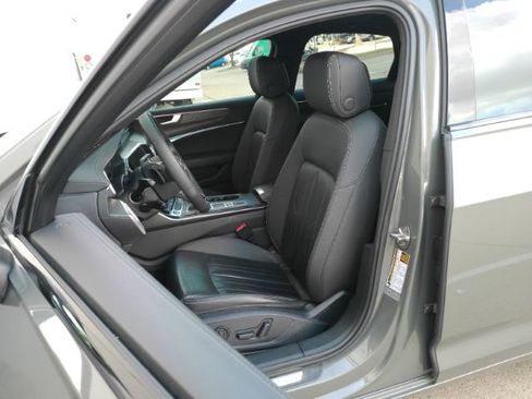 Used 2023 Audi A6 2.0T Premium w/ Convenience Package AWD/4WD image 17