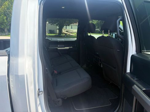 Used 2020 Ford F150 XLT w/ Equipment Group 302A Luxury AWD/4WD image 22