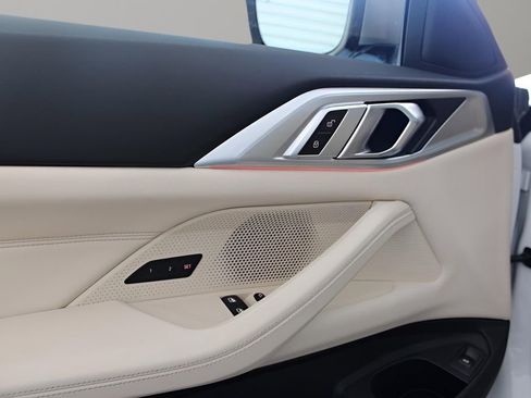 Used 2023 BMW M440i Coupe w/ Premium Package image 24