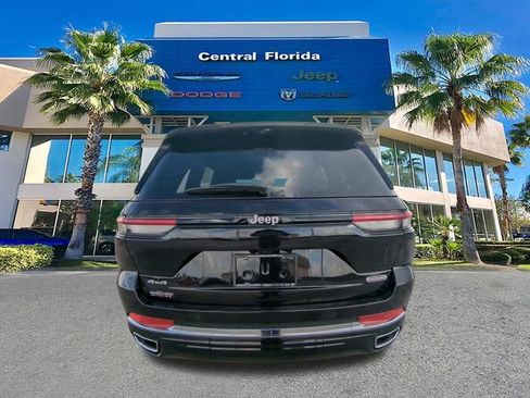 New 2025 Jeep Grand Cherokee Overland w/ Adv Protech Group III AWD/4WD image 6