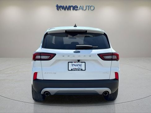 Used 2025 Ford Escape Active AWD/4WD image 4