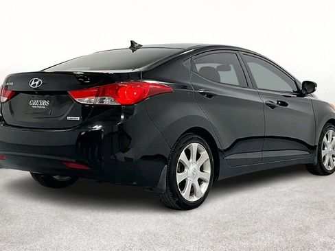 Used 2013 Hyundai Elantra Limited w/ Technology Pkg image 2