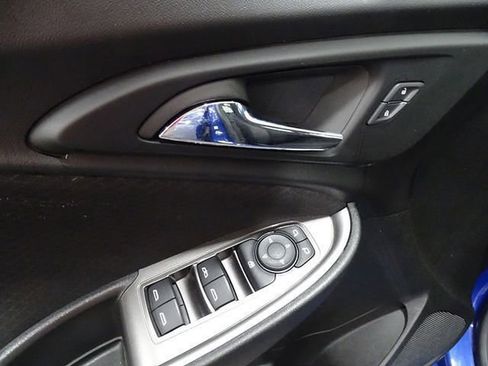 Used 2023 Chevrolet Malibu LT image 21