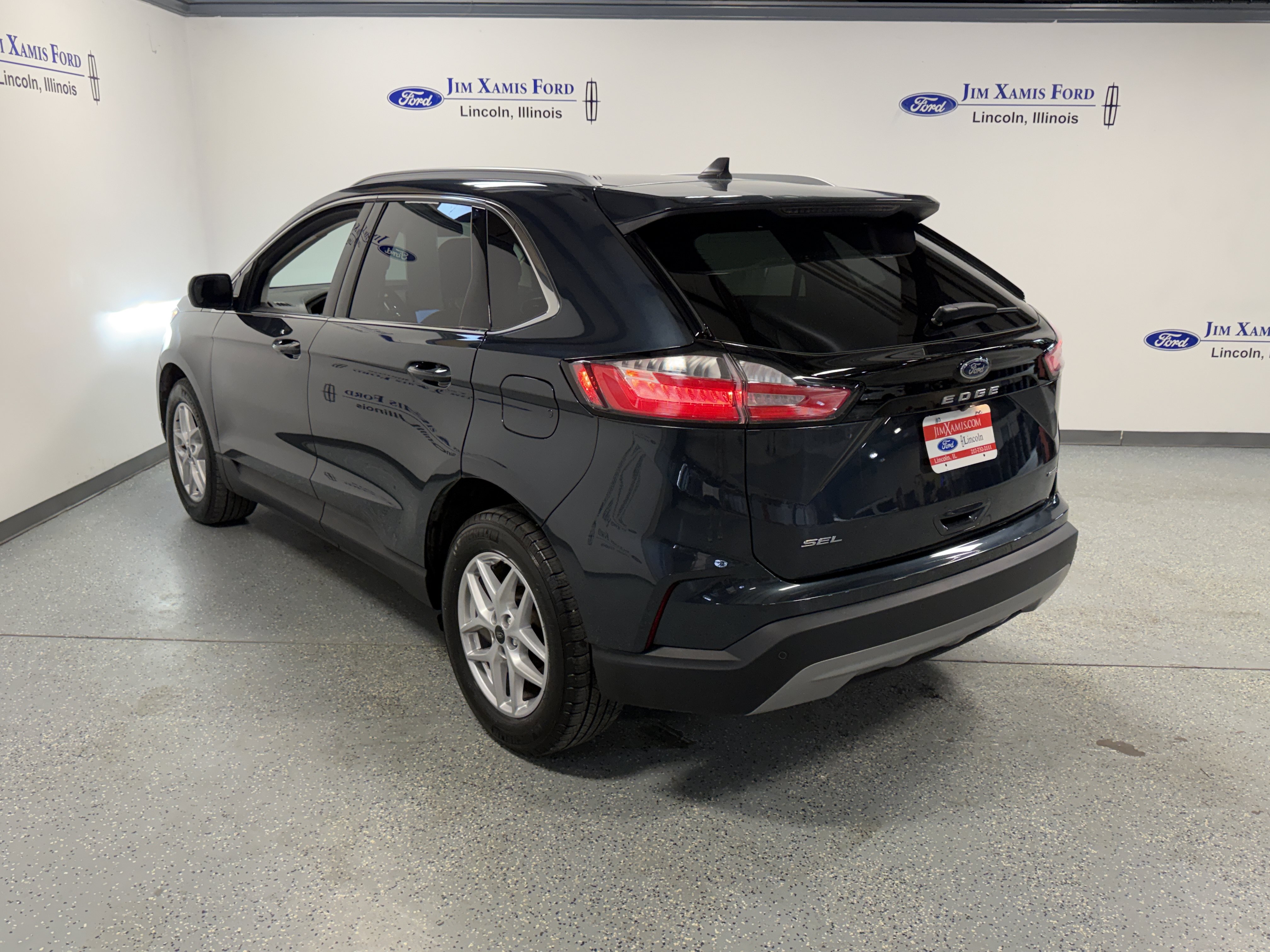 Used 2023 Ford Edge SEL AWD/4WD image 32