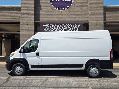 Used 2023 RAM ProMaster 2500 FWD image 5