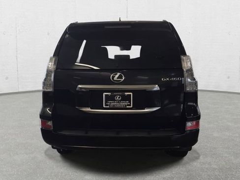Used 2022 Lexus GX 460 Premium w/ Premium Package image 6