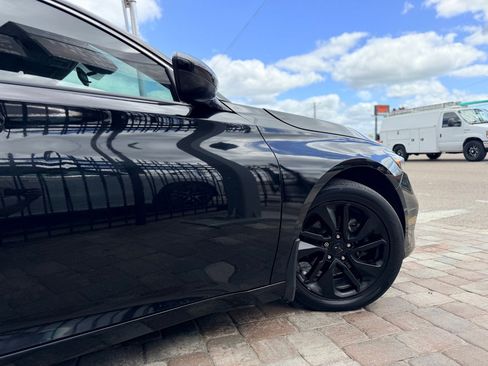 Used 2019 Honda Accord LX image 2