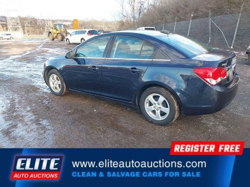 Used 2016 Chevrolet Cruze LT image 5