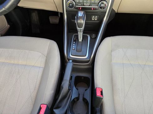 Used 2020 Ford EcoSport SE FWD image 18