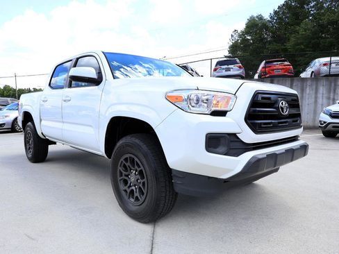 Used 2016 Toyota Tacoma SR w/ SR Convenience Package RWD image 10