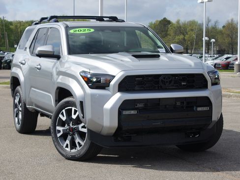 Used 2025 Toyota 4Runner TRD Sport Premium image 29