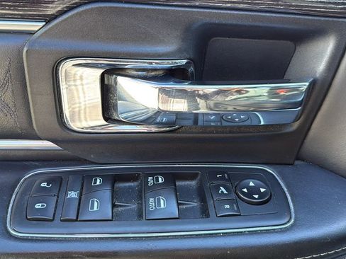 Used 2018 RAM 2500 Limited image 17