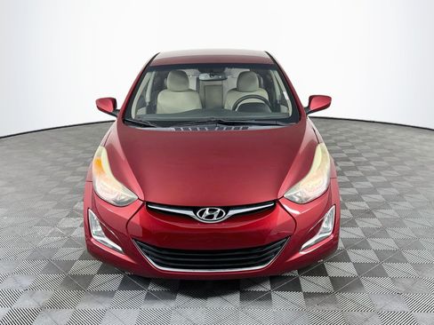 Used 2016 Hyundai Elantra SE w/ Option Group 02 FWD image 2