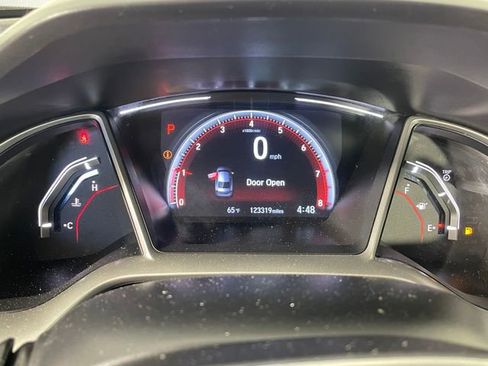 Used 2021 Honda Civic Sport image 5