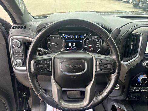 Used 2022 GMC Sierra 3500 Denali w/ Denali Ultimate Package image 20