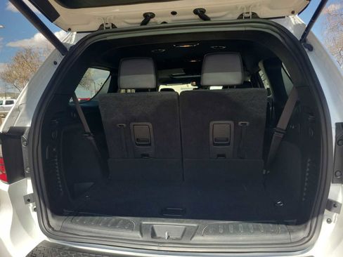 Used 2024 Dodge Durango GT image 23