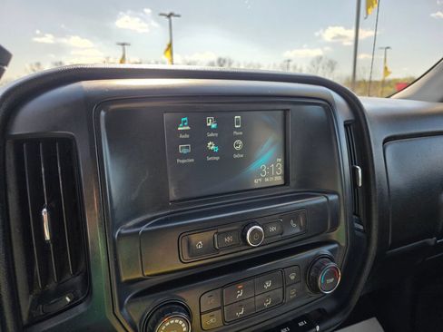 Used 2019 Chevrolet Silverado 2500 W/T w/ WT Convenience Package AWD/4WD image 42