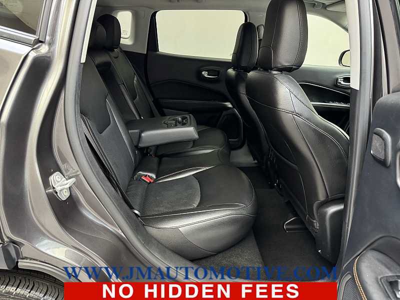 Used 2021 Jeep Compass Limited AWD/4WD image 18