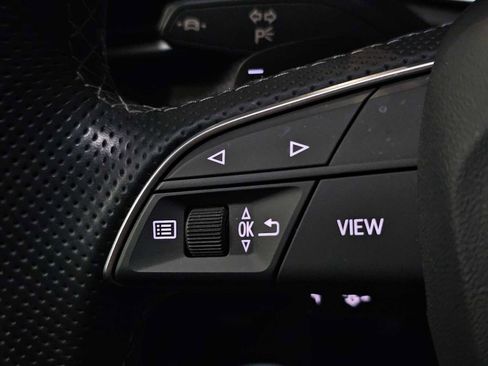 Used 2022 Audi SQ5 Premium Plus w/ Premium Plus Package image 29