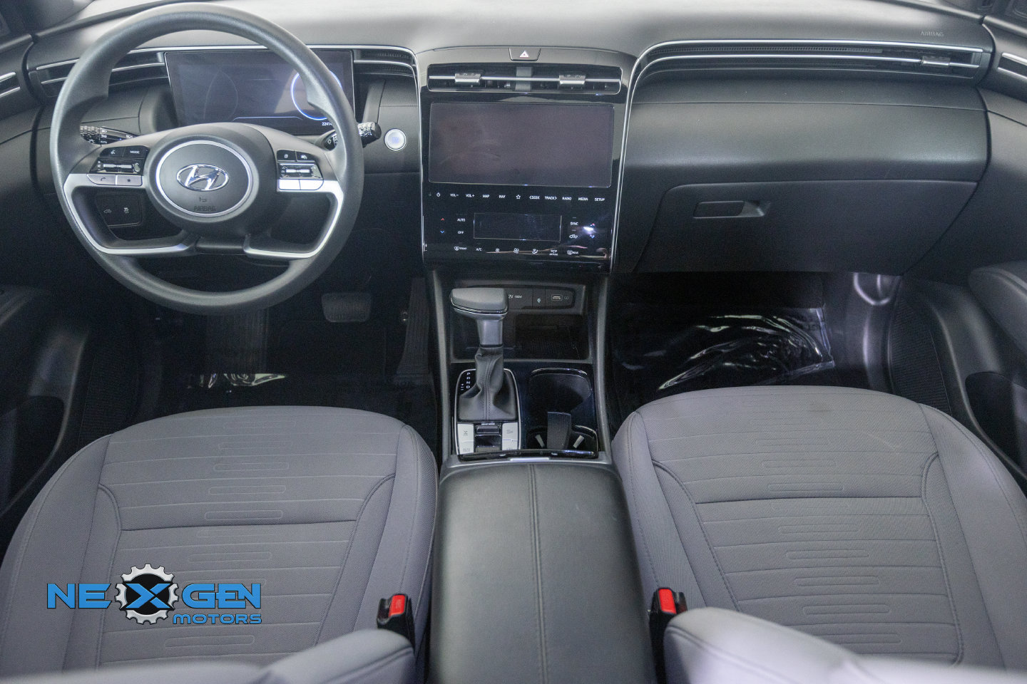 Used 2024 Hyundai Santa Cruz SEL w/ Activity Package AWD/4WD image 4