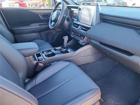 Used 2026 Subaru Outback Limited XT AWD/4WD image 16