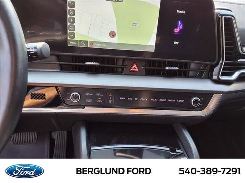 Used 2023 Kia Sportage EX image 26