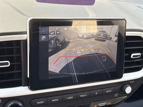 New 2026 Hyundai Venue SEL FWD image 30