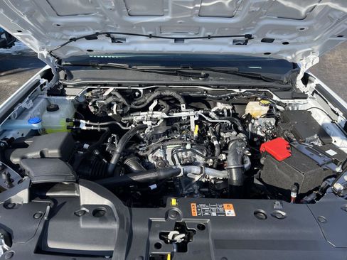 New 2025 Ford Ranger XLT w/ Equipment Group 301A High image 46