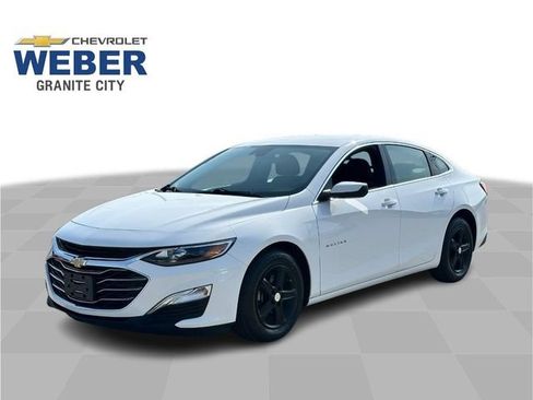 Used 2024 Chevrolet Malibu LS FWD image 1