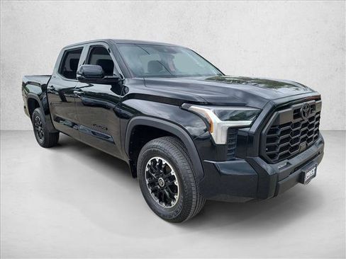 Used 2022 Toyota Tundra SR5 w/ TRD Off-Road Package image 3