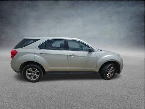 Used 2014 Chevrolet Equinox LS FWD image 12