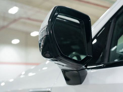 Used 2022 GMC Yukon Denali image 17